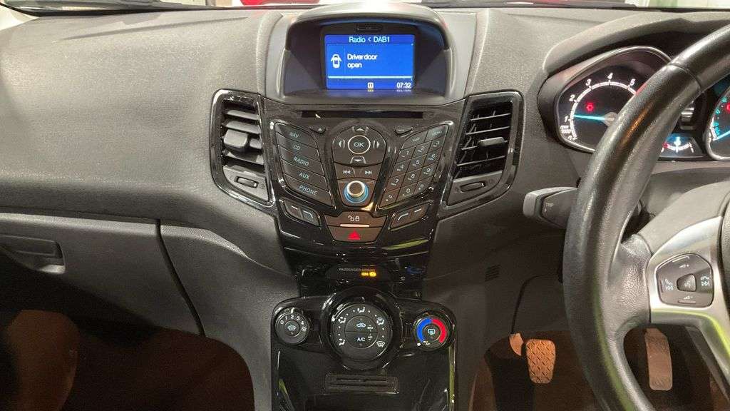 2016 FORD FIESTA 2016 FORD FIESTA
