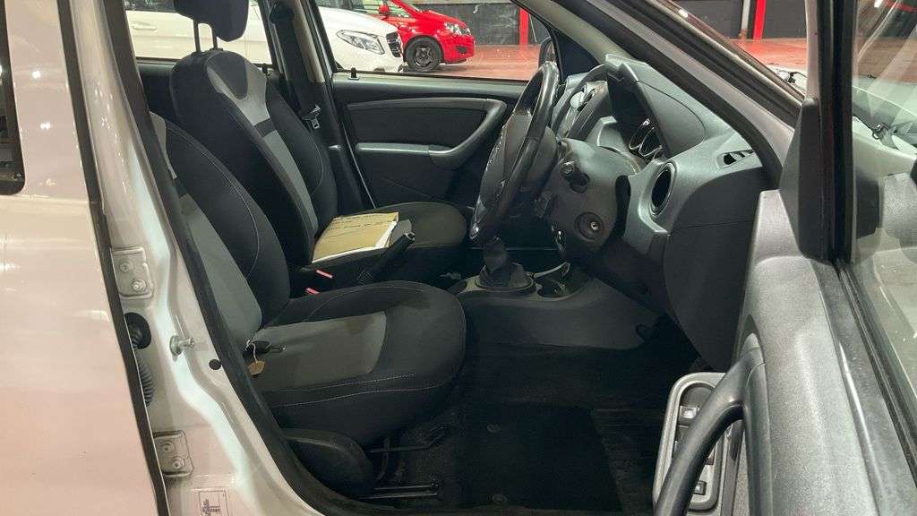 2016 DACIA DUSTER 2016 DACIA DUSTER