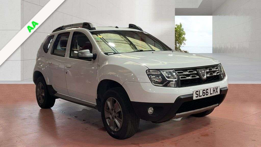 A 2016 DACIA DUSTER 1.5 dCi Laureate SUV 5dr Diesel Manual 4WD Euro 6 (s/s) (110 ps) A 2016 DACIA DUSTER 1.5 dCi Laureate SUV 5dr Diesel Manual 4WD Euro 6 (s/s) (110 ps)