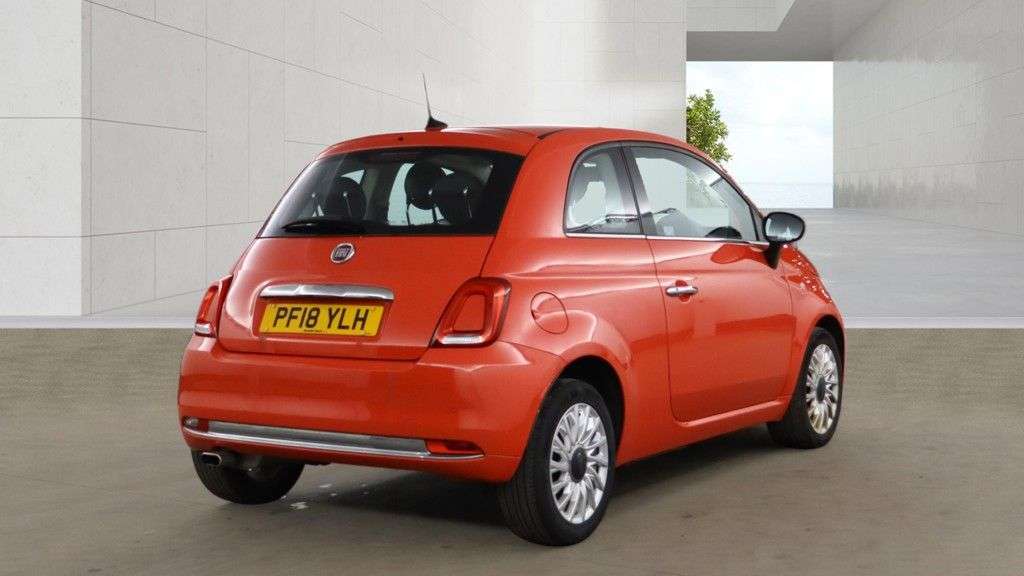 2018 FIAT 500 2018 FIAT 500