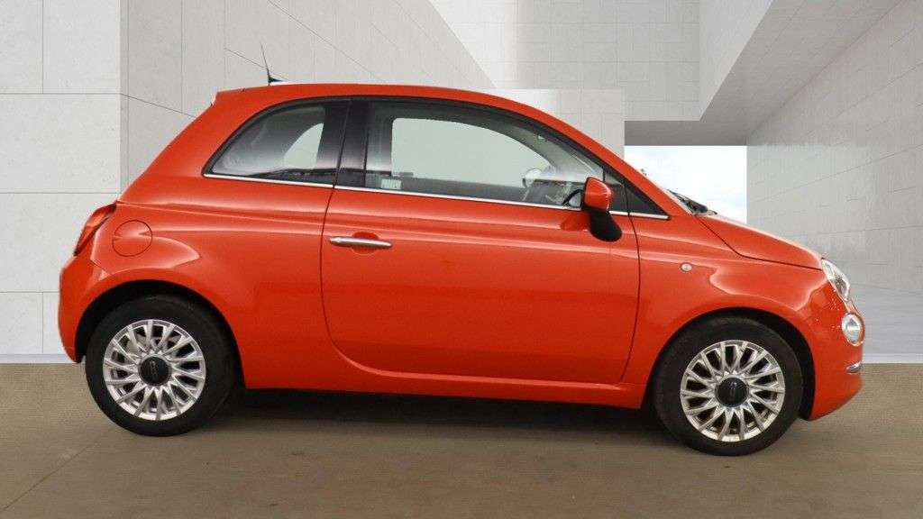2018 FIAT 500 2018 FIAT 500