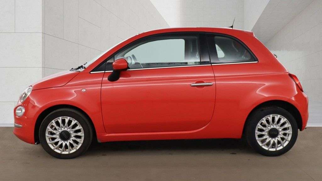 2018 FIAT 500 2018 FIAT 500