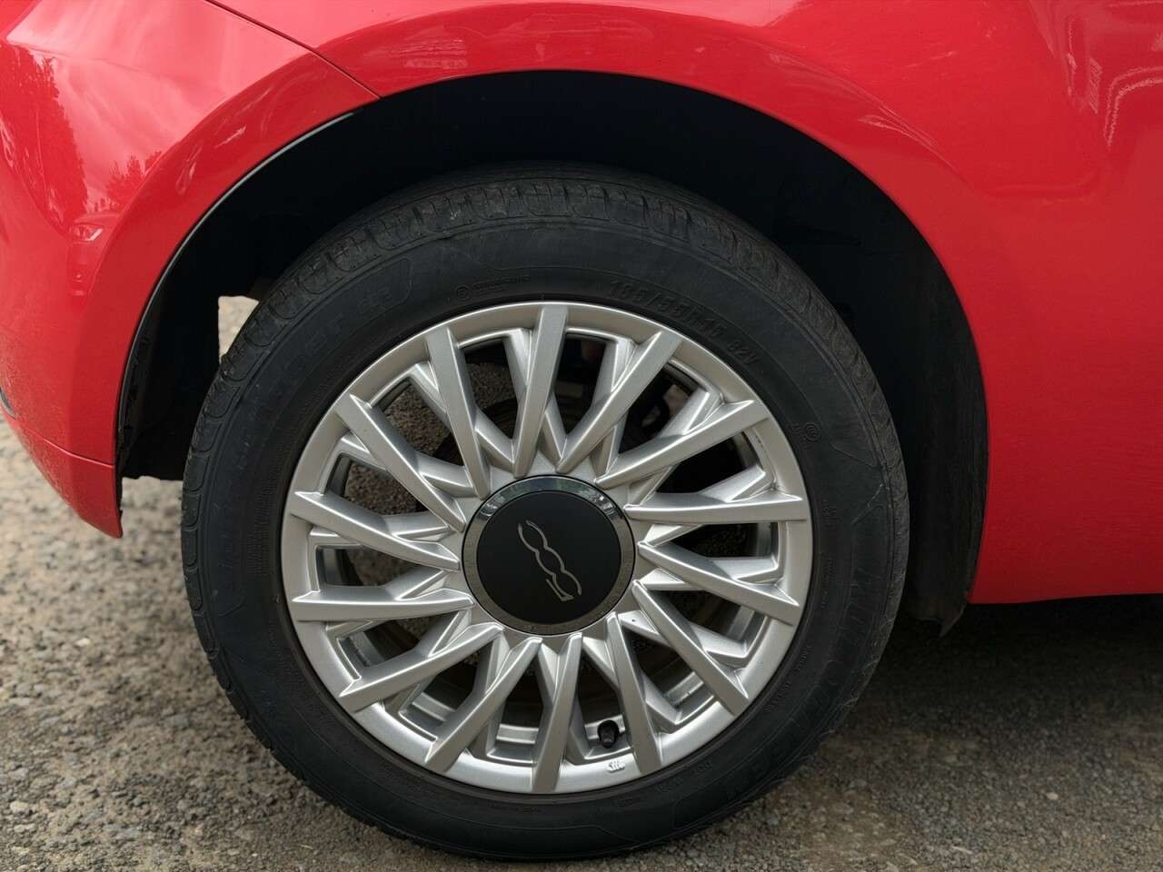 2018 FIAT 500 2018 FIAT 500