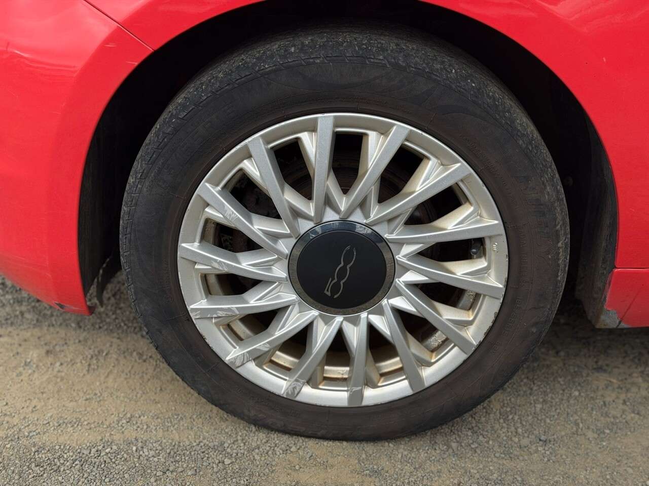 2018 FIAT 500 2018 FIAT 500