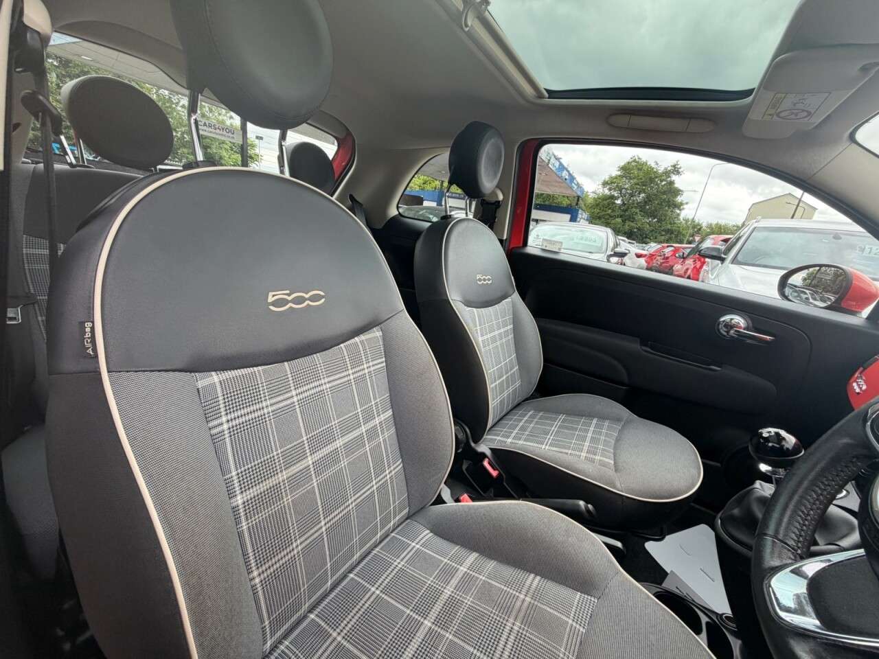 2018 FIAT 500 2018 FIAT 500