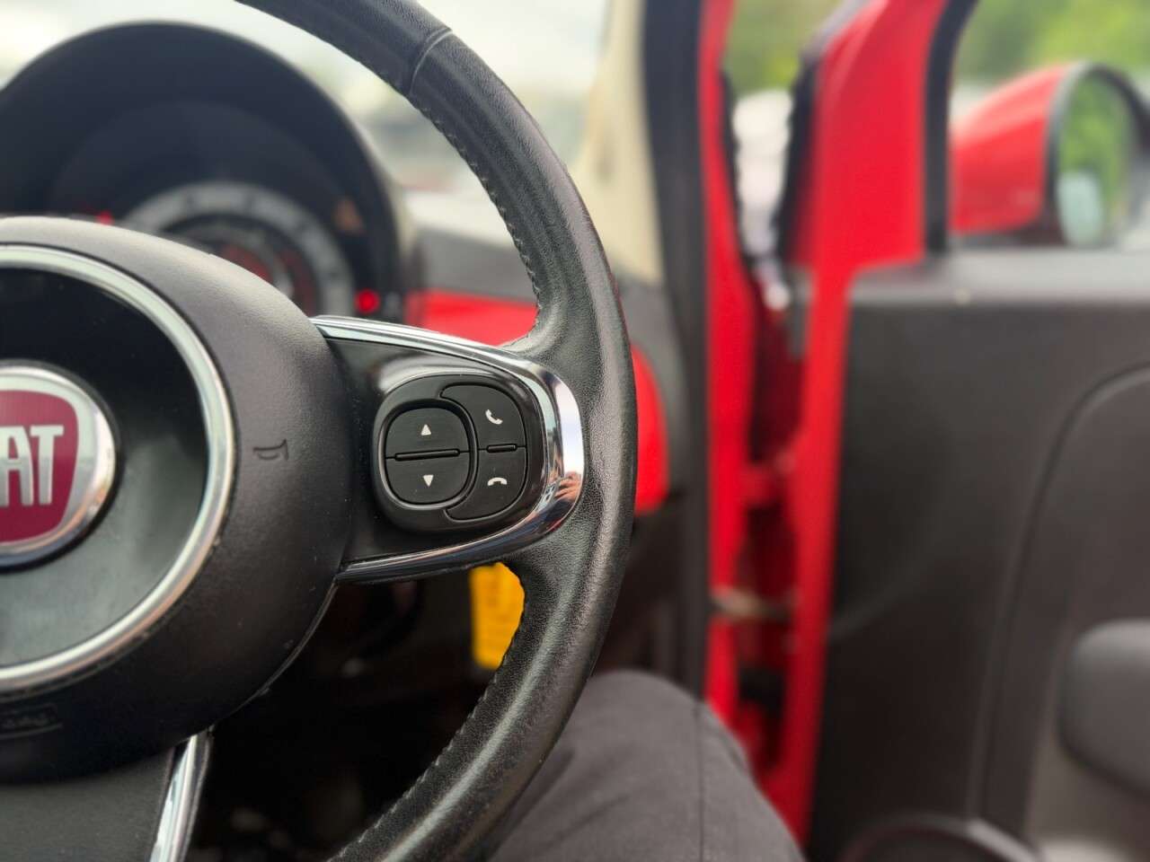 2018 FIAT 500 2018 FIAT 500