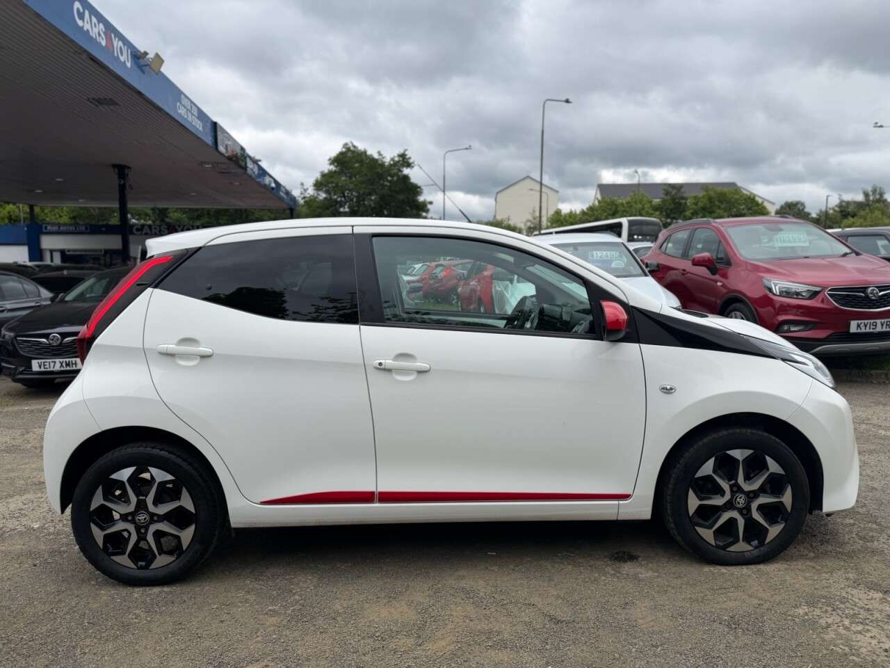 2021 TOYOTA AYGO 2021 TOYOTA AYGO