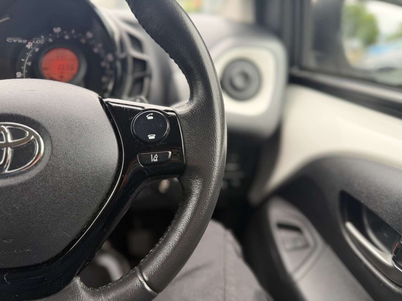 2021 TOYOTA AYGO 2021 TOYOTA AYGO