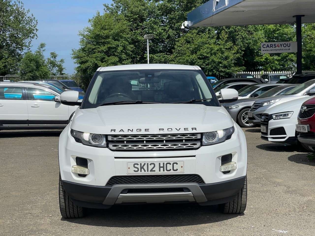 A 2012 LAND ROVER RANGE ROVER EVOQUE 2.2 SD4 Pure SUV 5dr Diesel Auto 4WD Euro 5 (190 ps) A 2012 LAND ROVER RANGE ROVER EVOQUE 2.2 SD4 Pure SUV 5dr Diesel Auto 4WD Euro 5 (190 ps)