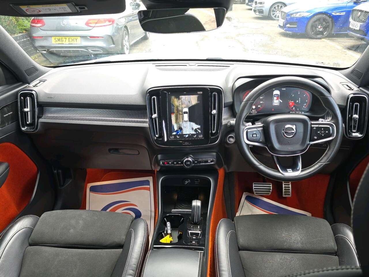 2018 VOLVO XC40 2018 VOLVO XC40