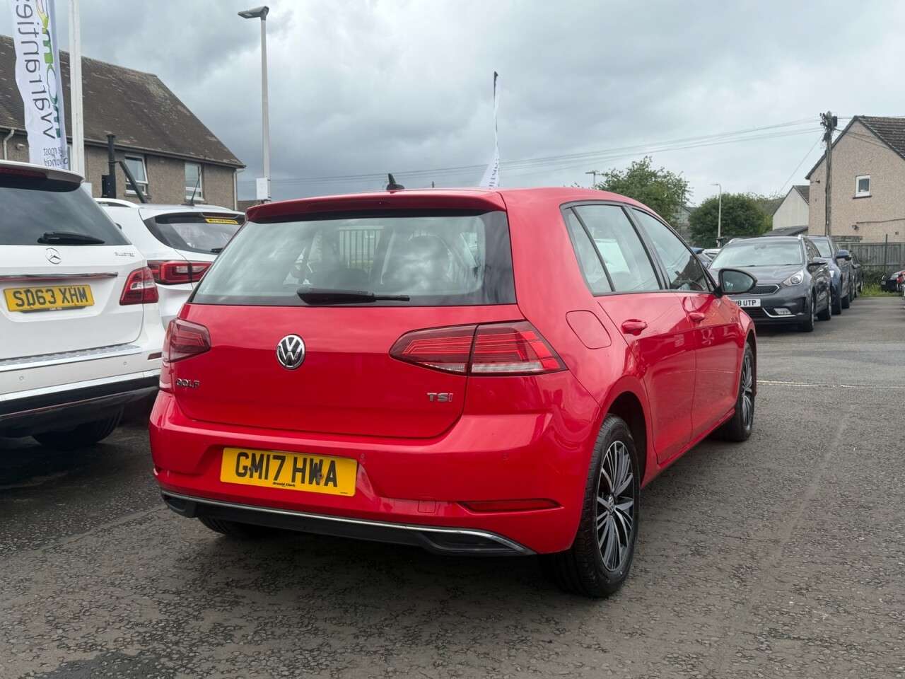 2017 VOLKSWAGEN GOLF 2017 VOLKSWAGEN GOLF