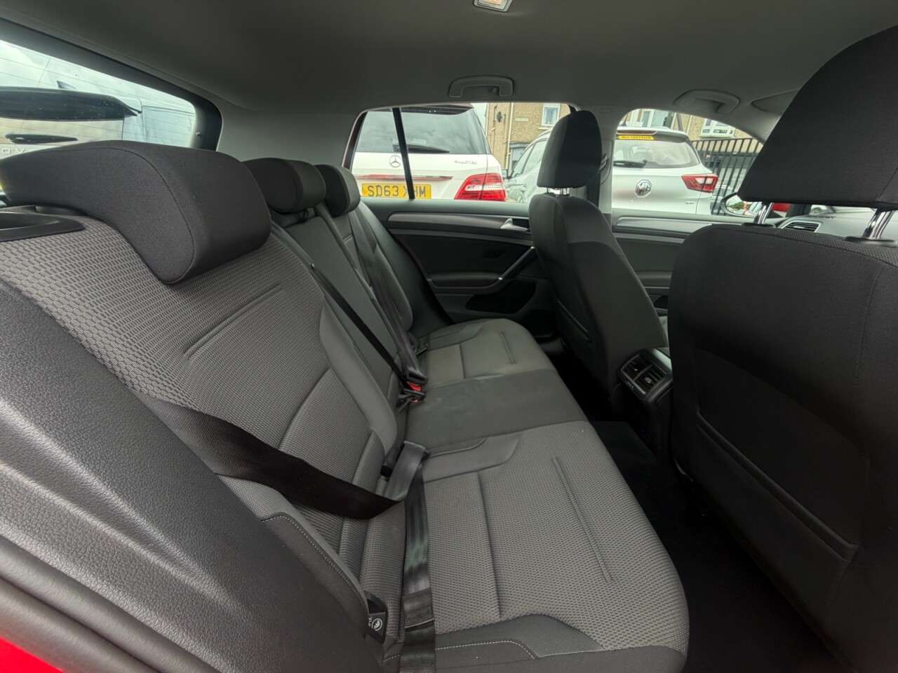 2017 VOLKSWAGEN GOLF 2017 VOLKSWAGEN GOLF