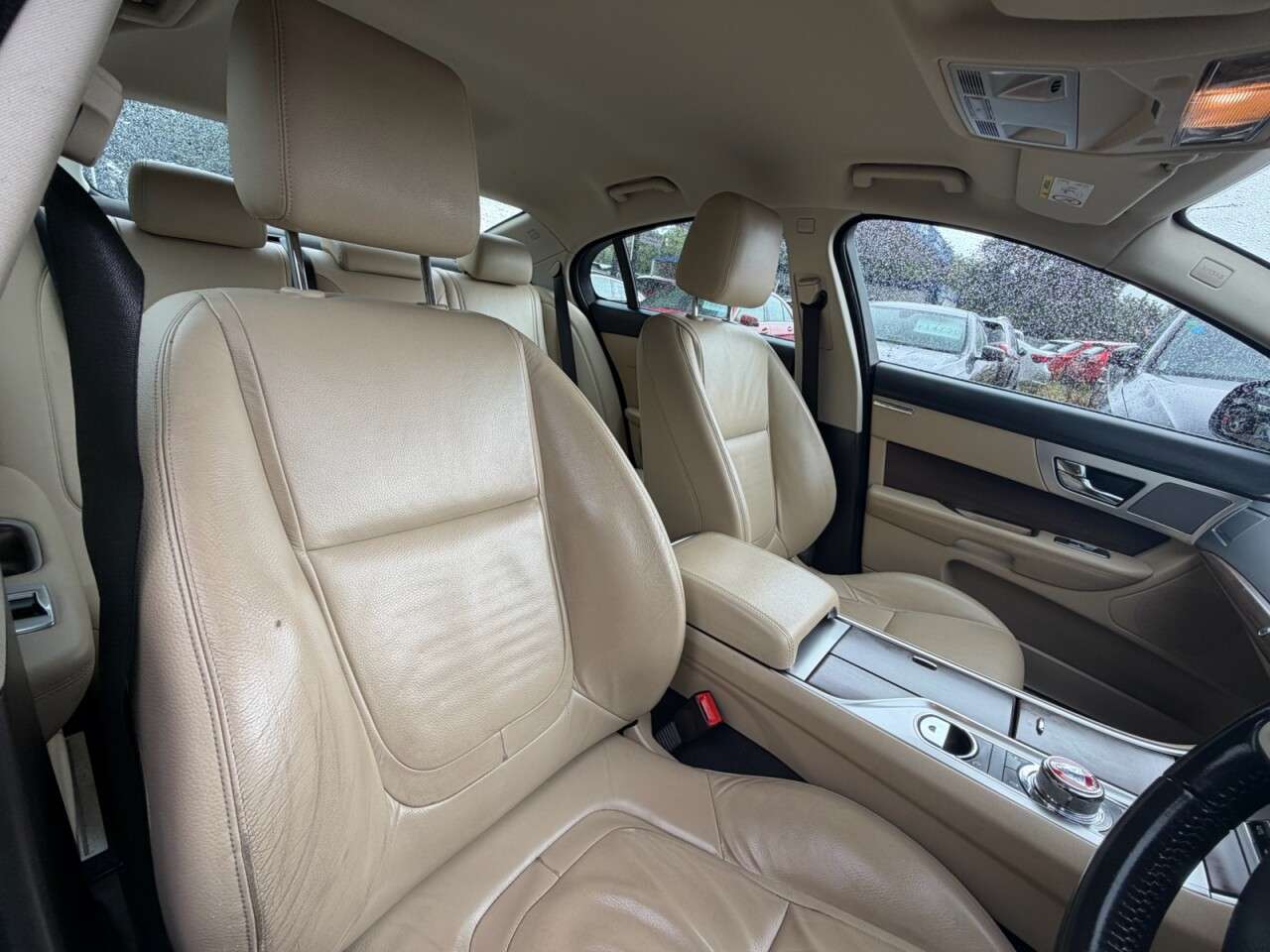 2014 JAGUAR XF 2014 JAGUAR XF