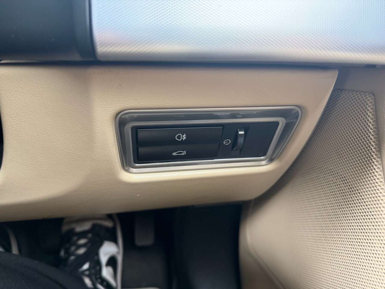 2014 JAGUAR XF 2014 JAGUAR XF