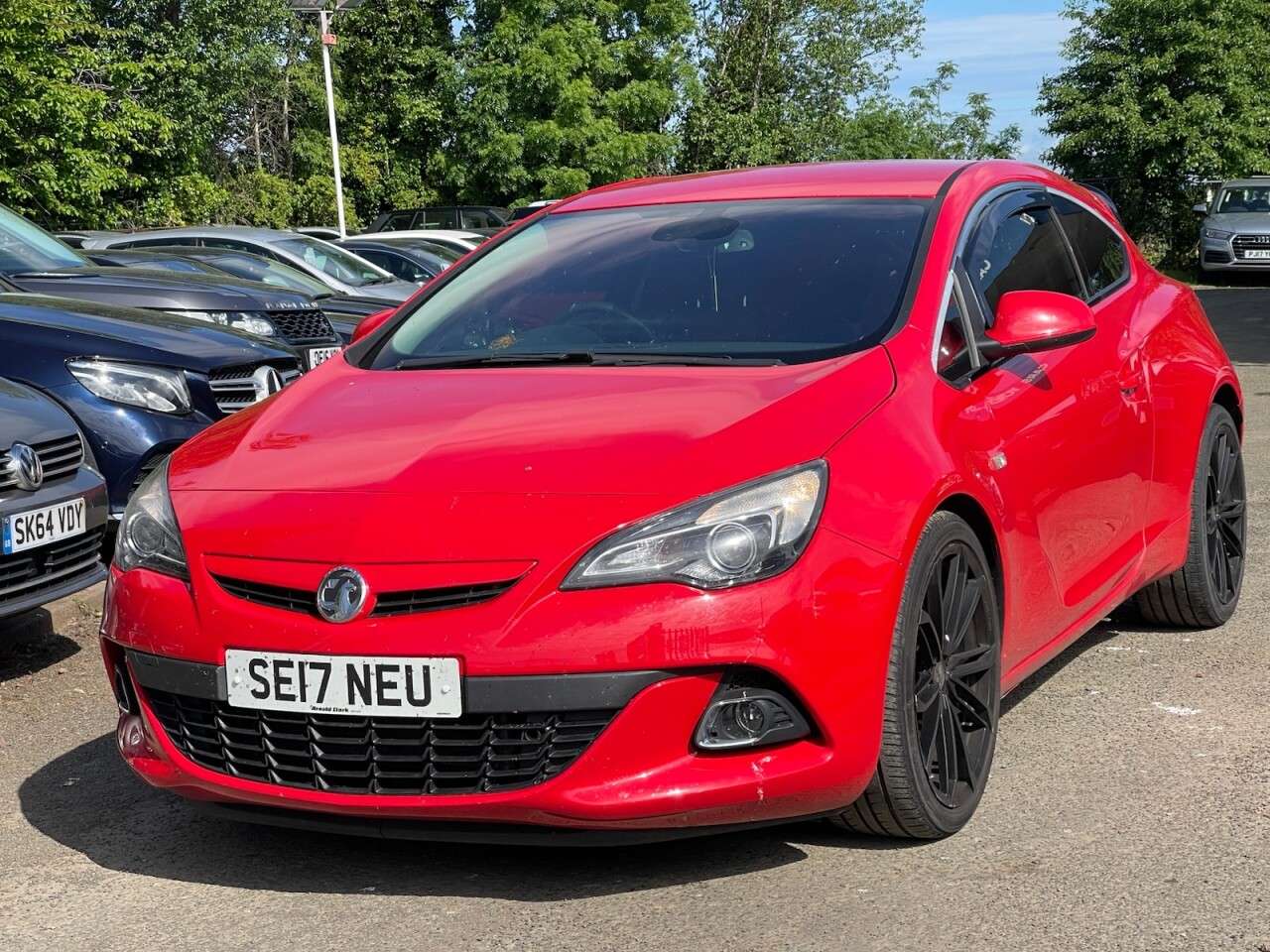 A 2017 VAUXHALL ASTRA GTC 1.4i Turbo Limited Edition Coupe 3dr Petrol Manual Euro 6 (s/s) (140 ps) A 2017 VAUXHALL ASTRA GTC 1.4i Turbo Limited Edition Coupe 3dr Petrol Manual Euro 6 (s/s) (140 ps)