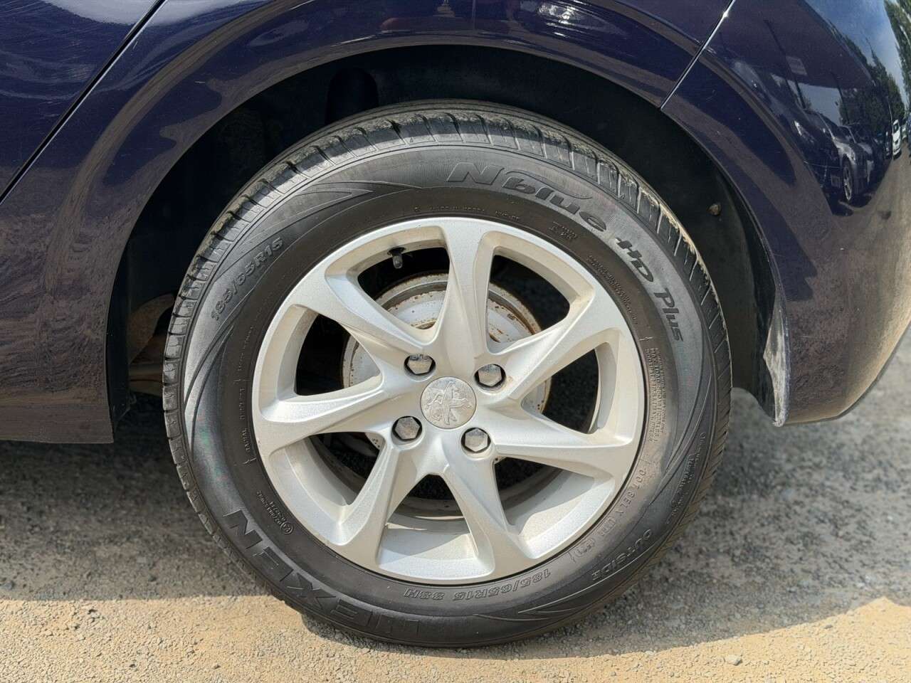 2015 PEUGEOT 208 2015 PEUGEOT 208