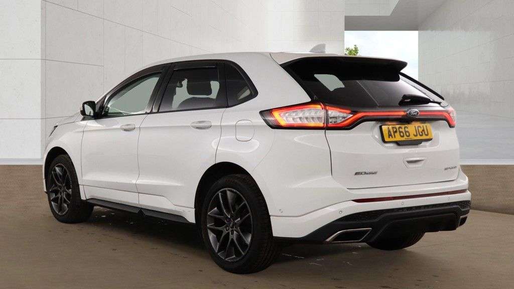 A 2017 FORD EDGE 2.0 TDCi Sport SUV 5dr Diesel Powershift AWD Euro 6 (s/s) (210 ps) A 2017 FORD EDGE 2.0 TDCi Sport SUV 5dr Diesel Powershift AWD Euro 6 (s/s) (210 ps)