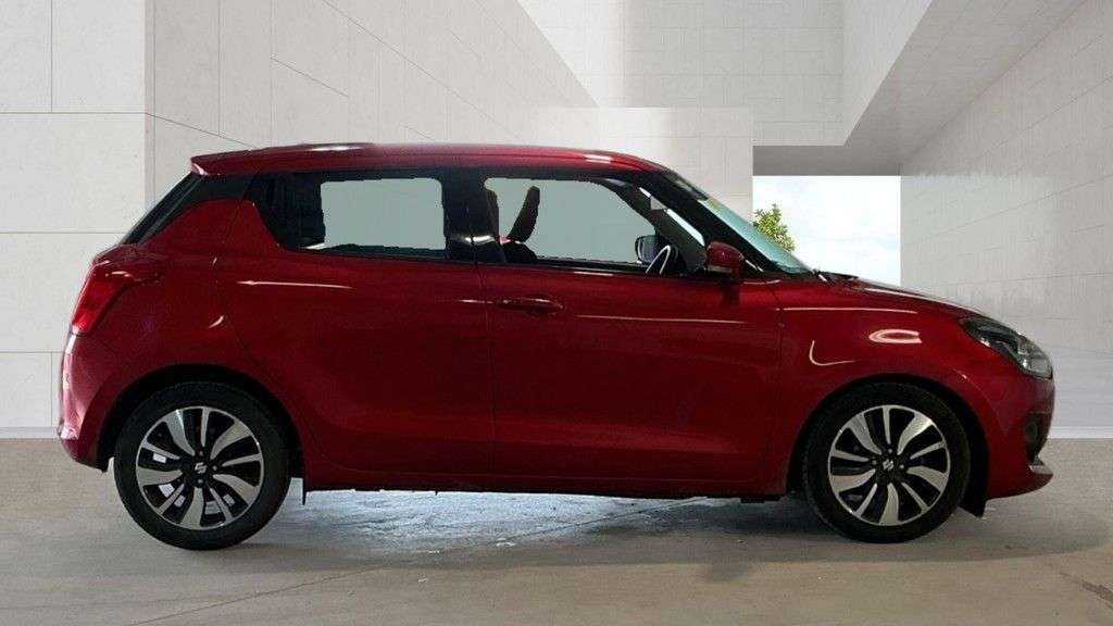 2017 SUZUKI SWIFT 2017 SUZUKI SWIFT