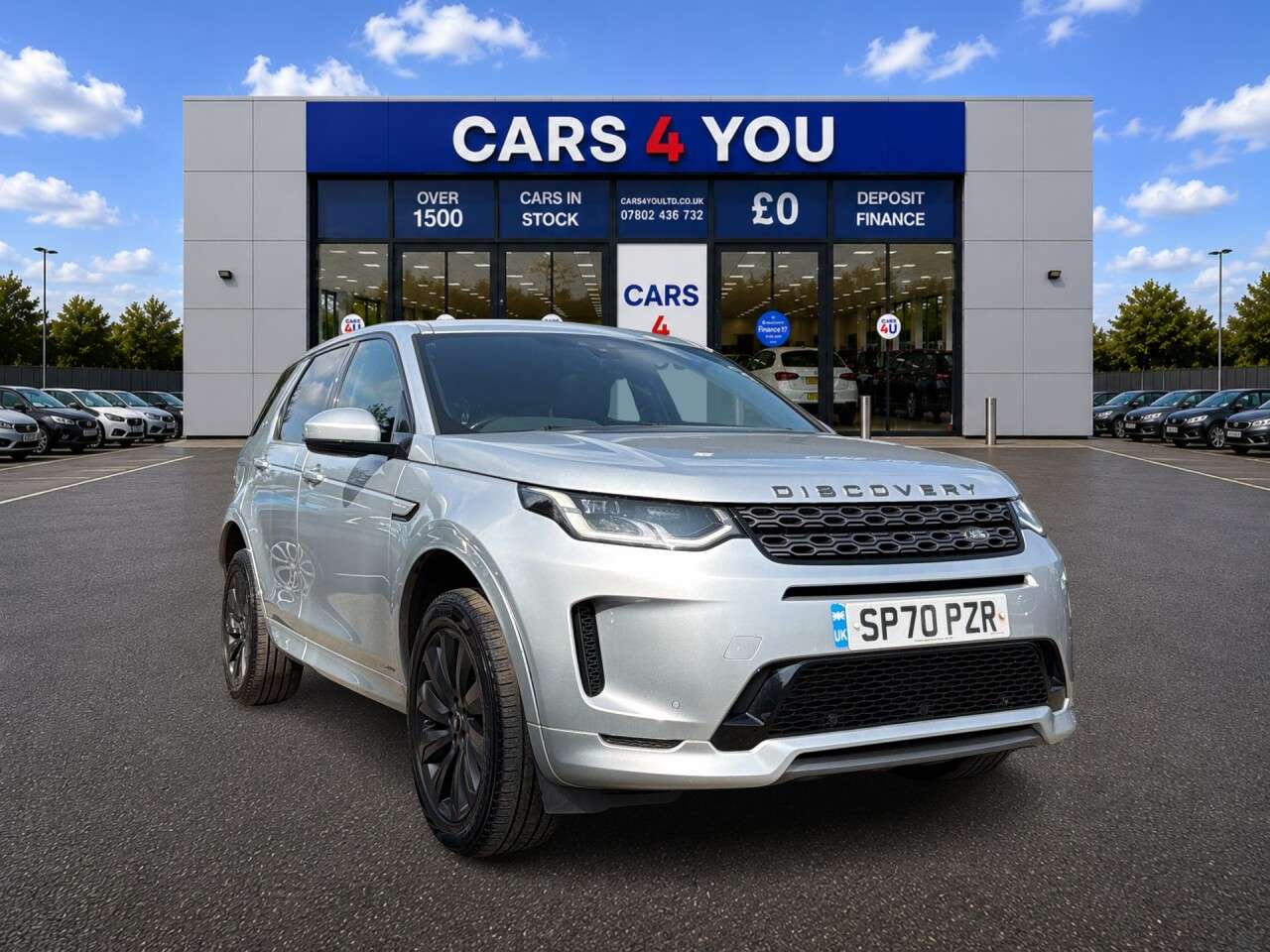 A 2020 LAND ROVER DISCOVERY SPORT 2.0 D180 MHEV R-Dynamic SE SUV 5dr Diesel Auto 4WD Euro 6 (s/s) (180 ps) A 2020 LAND ROVER DISCOVERY SPORT 2.0 D180 MHEV R-Dynamic SE SUV 5dr Diesel Auto 4WD Euro 6 (s/s) (180 ps)