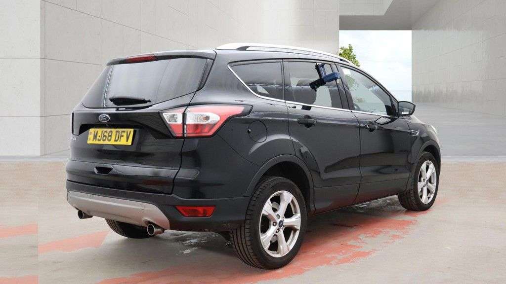 A 2018 FORD KUGA 2.0 TDCi Titanium SUV 5dr Diesel Powershift Euro 6 (120 ps) A 2018 FORD KUGA 2.0 TDCi Titanium SUV 5dr Diesel Powershift Euro 6 (120 ps)