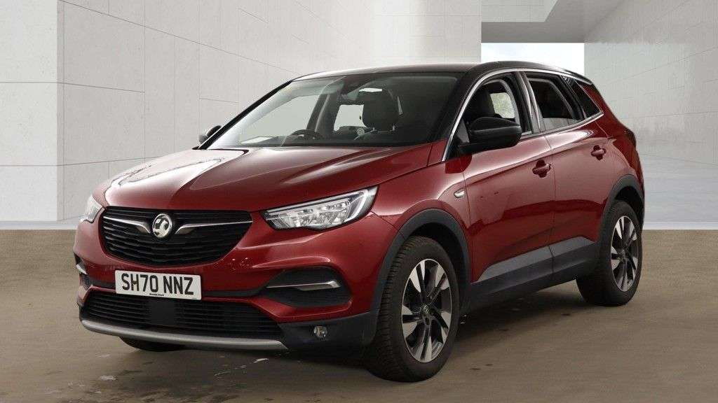 A 2020 VAUXHALL GRANDLAND X 1.2 Turbo SRi Nav SUV 5dr Petrol Auto Euro 6 (s/s) (130 ps) A 2020 VAUXHALL GRANDLAND X 1.2 Turbo SRi Nav SUV 5dr Petrol Auto Euro 6 (s/s) (130 ps)