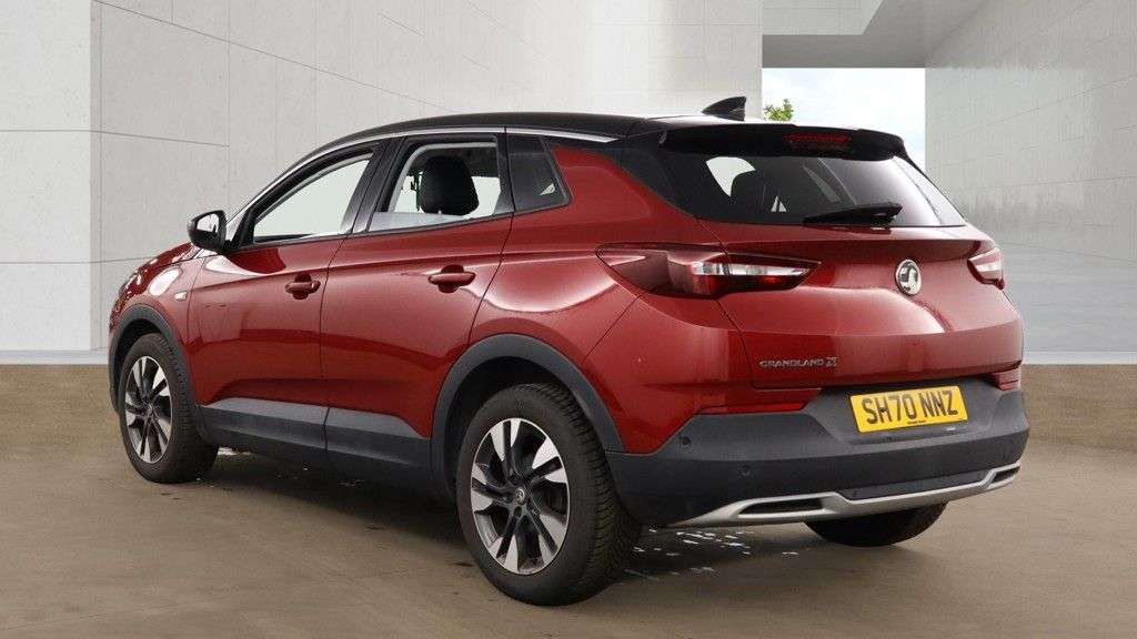 A 2020 VAUXHALL GRANDLAND X 1.2 Turbo SRi Nav SUV 5dr Petrol Auto Euro 6 (s/s) (130 ps) A 2020 VAUXHALL GRANDLAND X 1.2 Turbo SRi Nav SUV 5dr Petrol Auto Euro 6 (s/s) (130 ps)