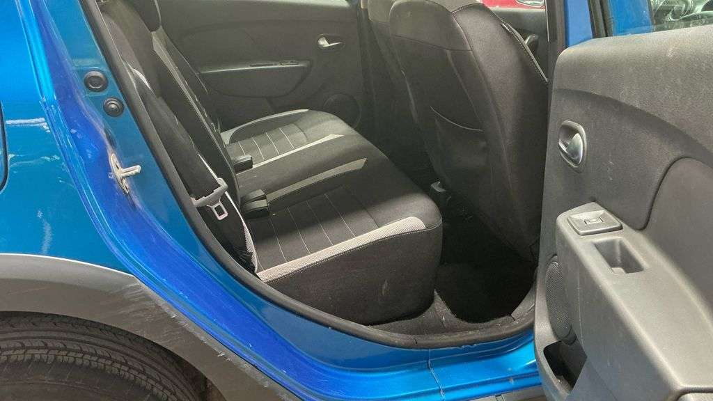 2017 DACIA SANDERO STEPWAY 2017 DACIA SANDERO STEPWAY