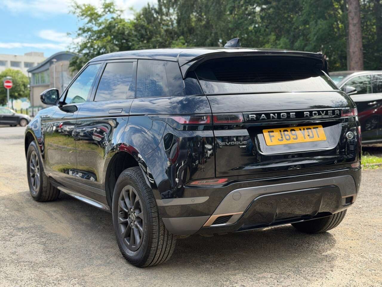 2019 LAND ROVER RANGE ROVER EVOQUE 2019 LAND ROVER RANGE ROVER EVOQUE