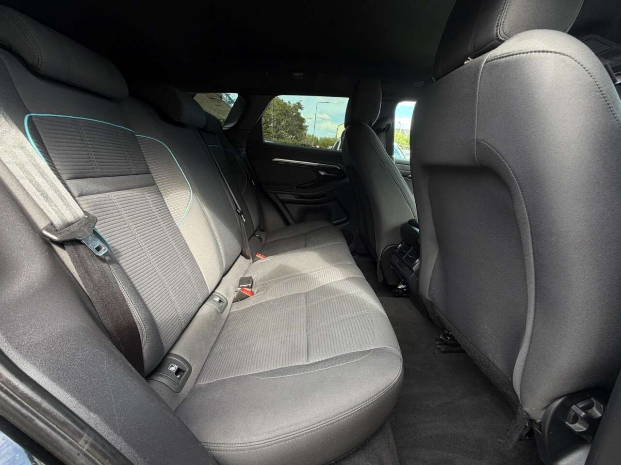 2019 LAND ROVER RANGE ROVER EVOQUE 2019 LAND ROVER RANGE ROVER EVOQUE