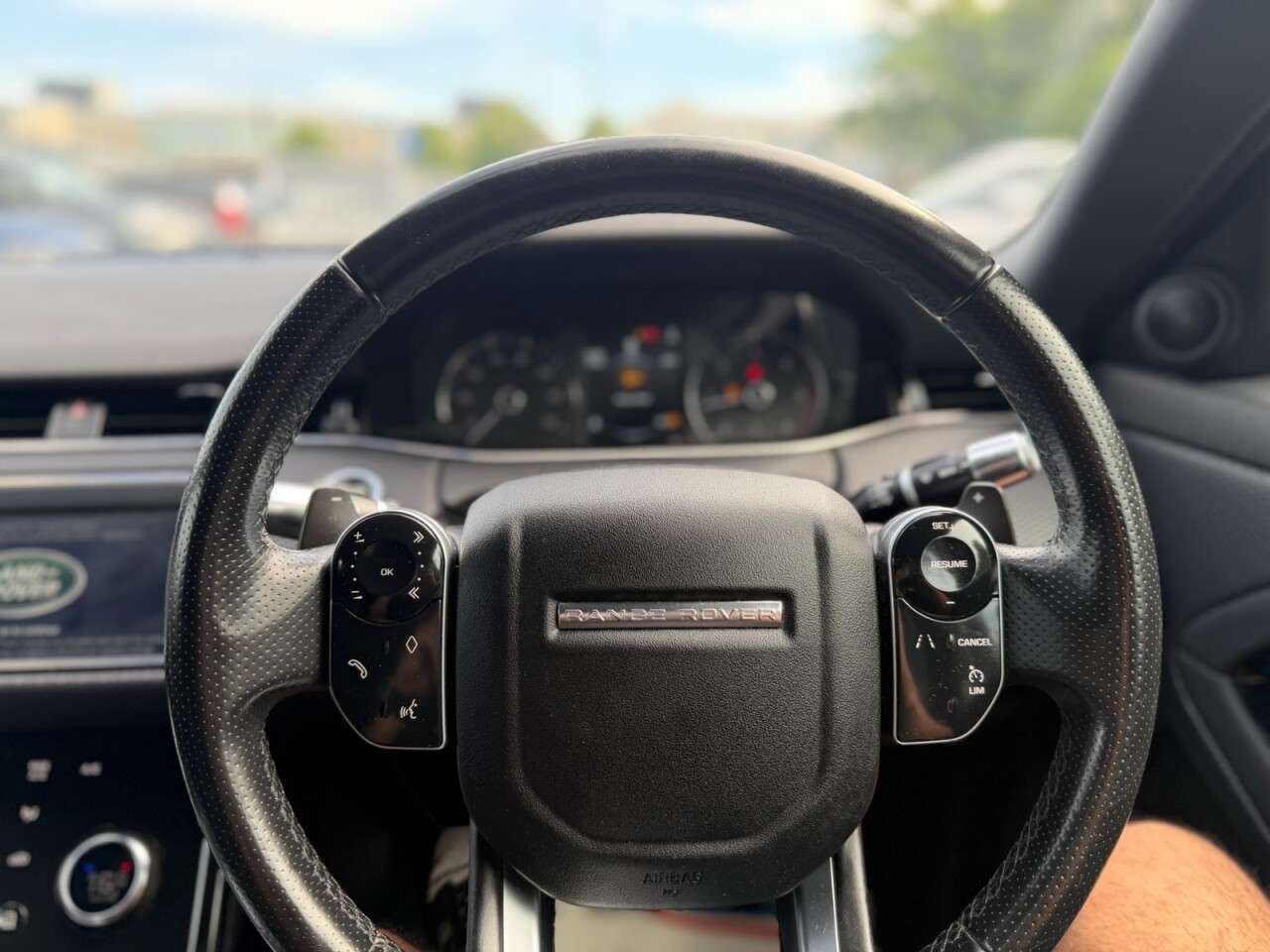 2019 LAND ROVER RANGE ROVER EVOQUE 2019 LAND ROVER RANGE ROVER EVOQUE