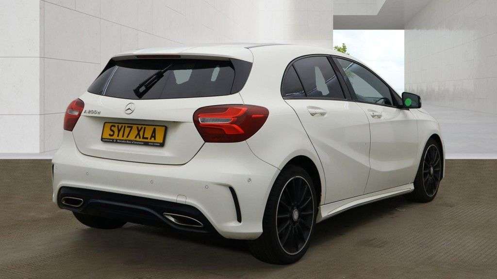 A 2017 MERCEDES-BENZ A CLASS 2.1 A200d AMG Line (Premium) Hatchback 5dr Diesel 7G-DCT Euro 6 (s/s) (136 A 2017 MERCEDES-BENZ A CLASS 2.1 A200d AMG Line (Premium) Hatchback 5dr Diesel 7G-DCT Euro 6 (s/s) (136