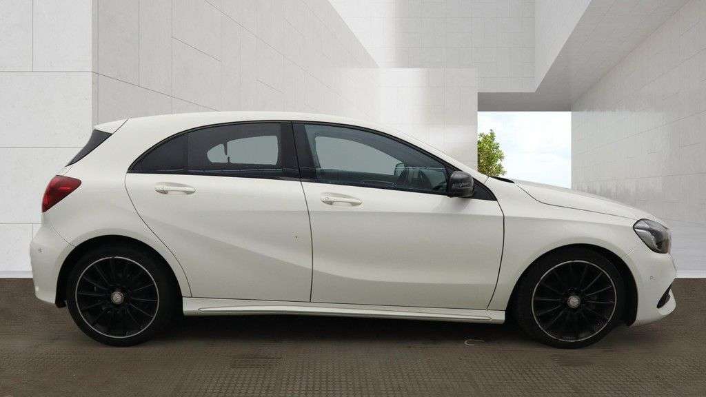 2017 MERCEDES-BENZ A CLASS 2017 MERCEDES-BENZ A CLASS