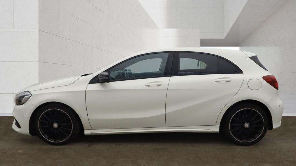 2017 MERCEDES-BENZ A CLASS 2017 MERCEDES-BENZ A CLASS
