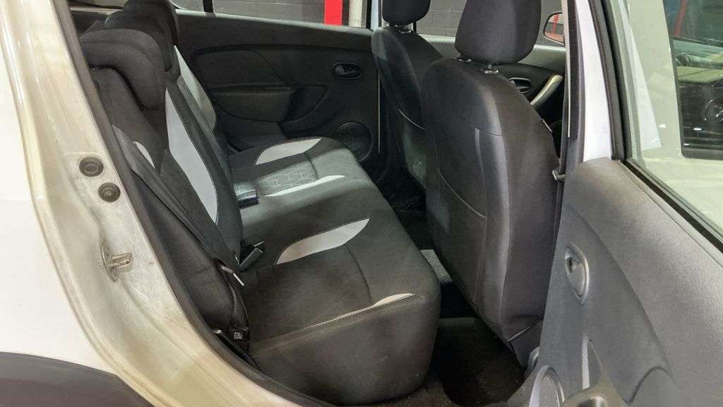 2015 DACIA SANDERO STEPWAY 2015 DACIA SANDERO STEPWAY