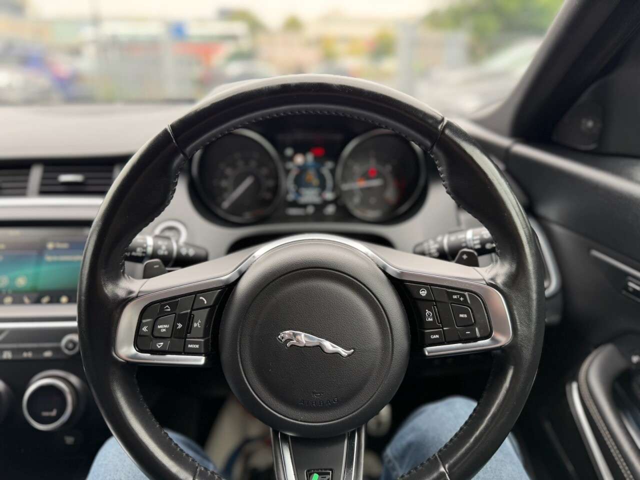 2018 JAGUAR E-PACE 2018 JAGUAR E-PACE