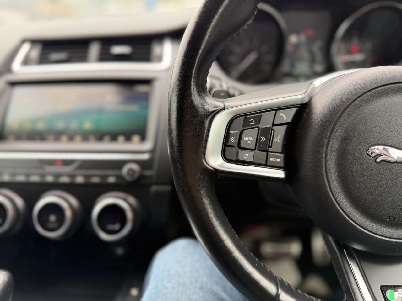 2018 JAGUAR E-PACE 2018 JAGUAR E-PACE