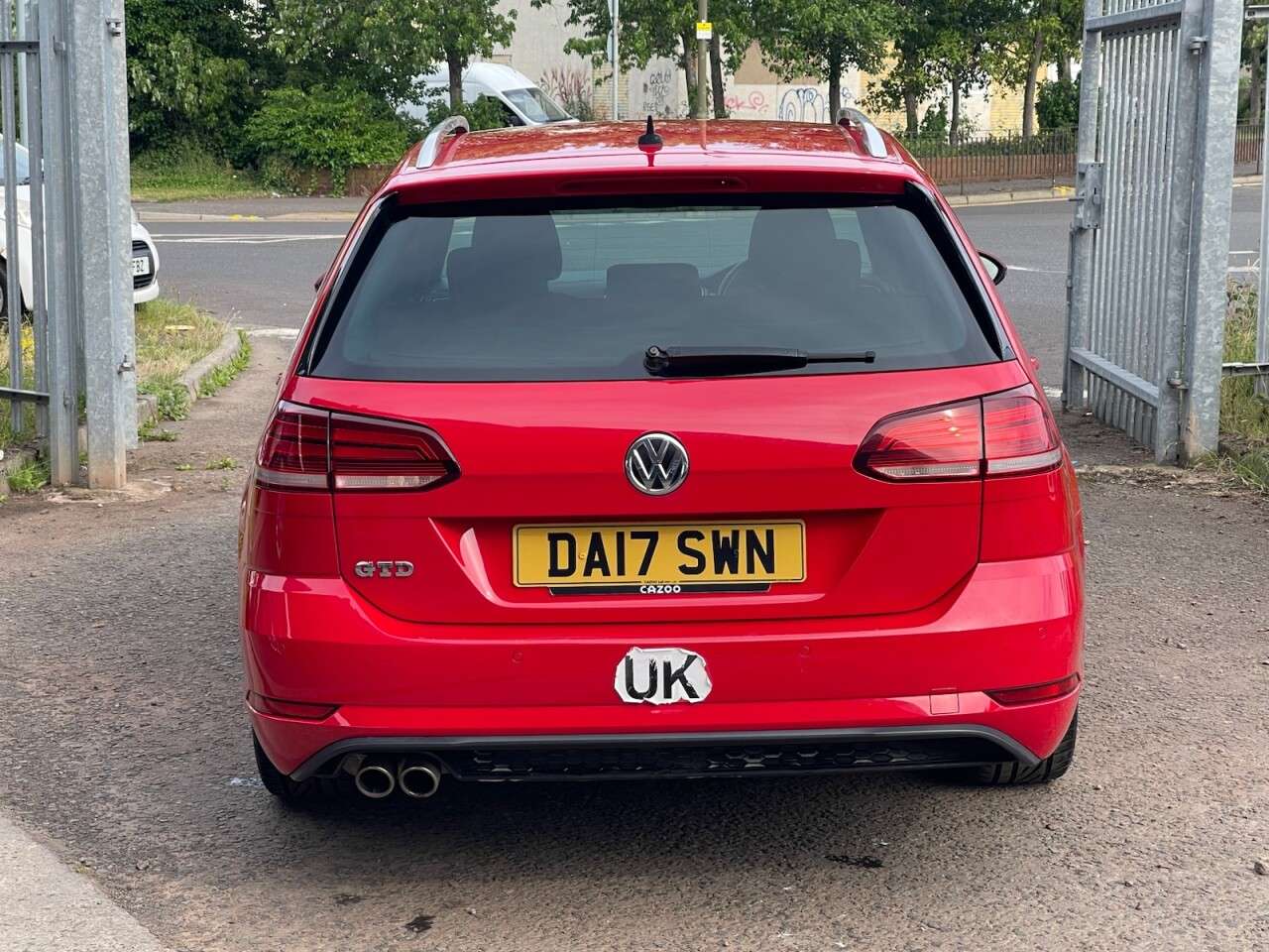 2017 VOLKSWAGEN GOLF 2017 VOLKSWAGEN GOLF