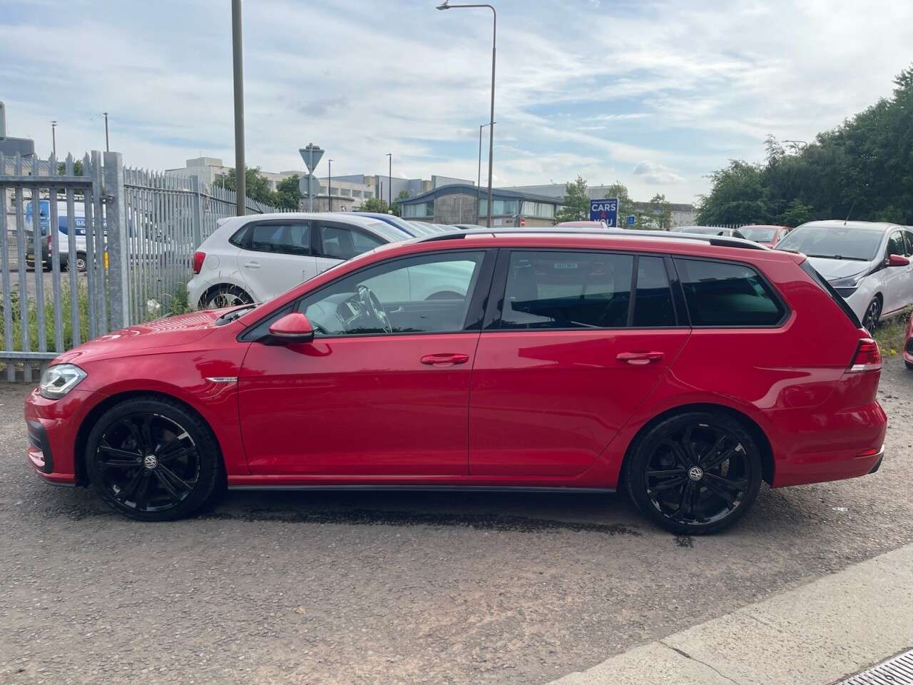 2017 VOLKSWAGEN GOLF 2017 VOLKSWAGEN GOLF
