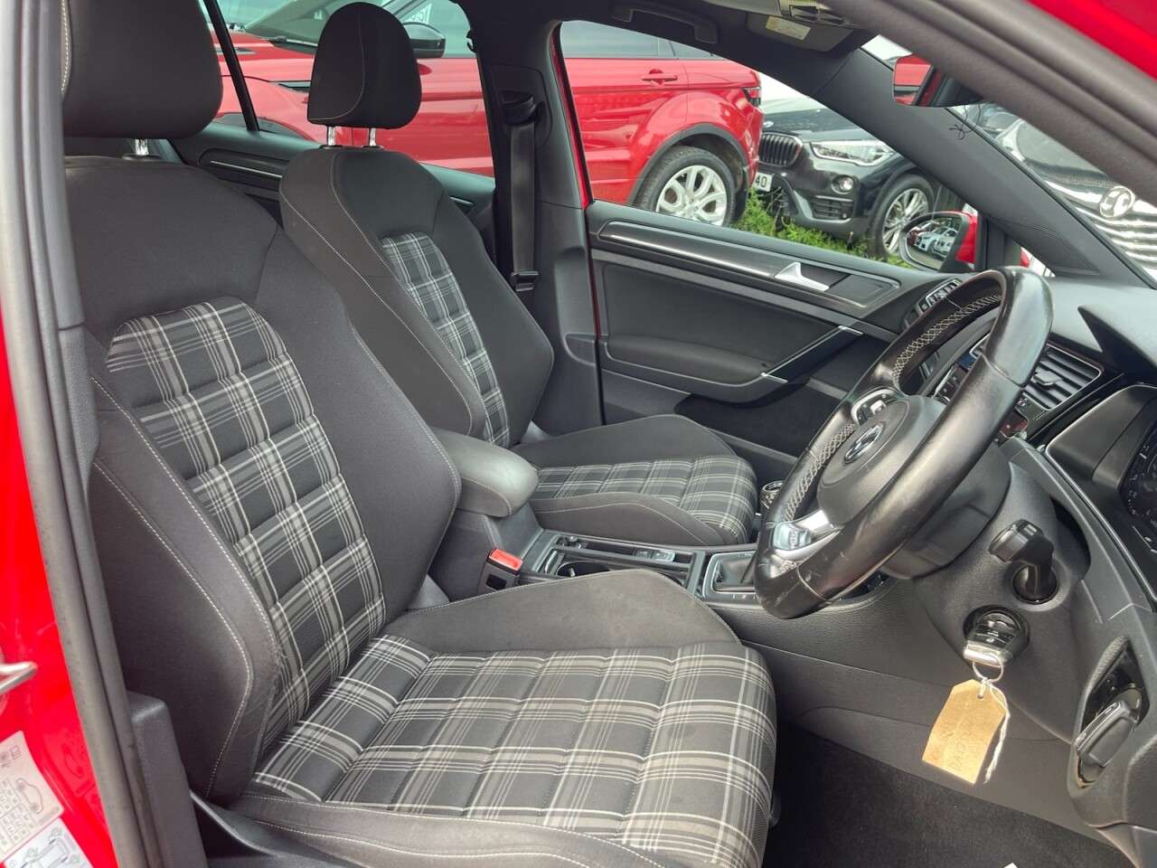 2017 VOLKSWAGEN GOLF 2017 VOLKSWAGEN GOLF