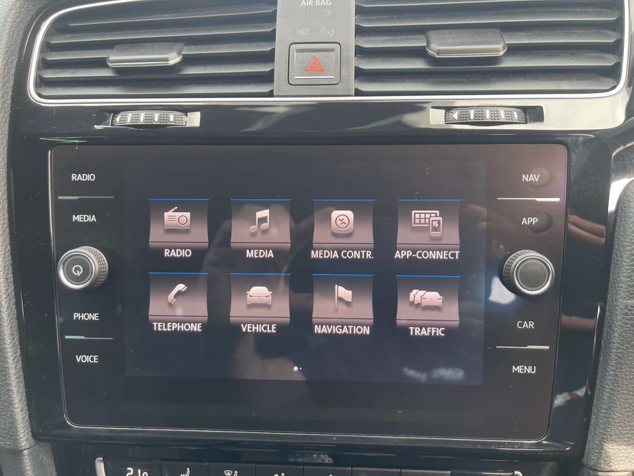 2017 VOLKSWAGEN GOLF 2017 VOLKSWAGEN GOLF