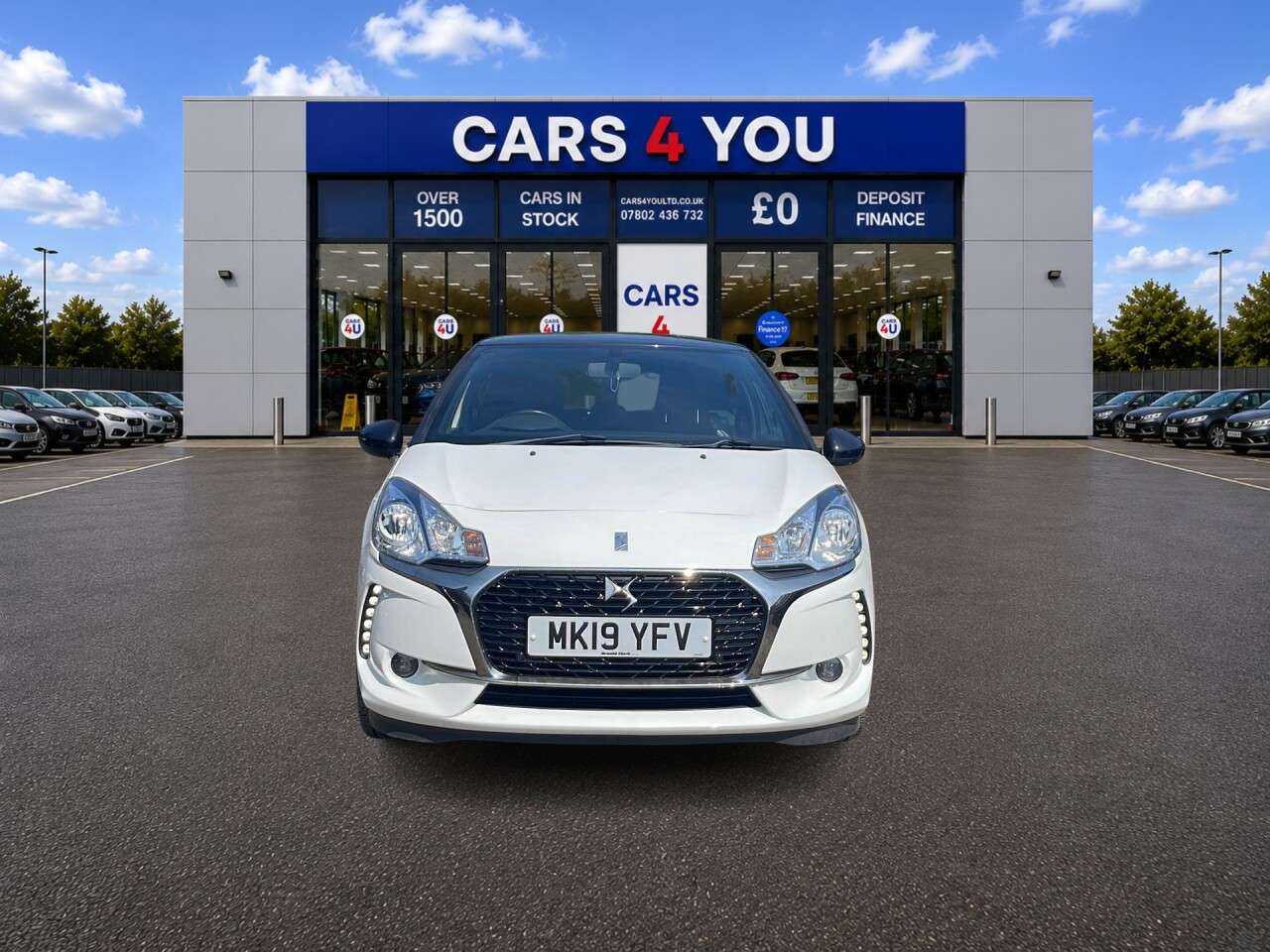 A 2019 DS AUTOMOBILES DS 3 1.2 PureTech GPF Connected Chic Hatchback 3dr Petrol EAT6 Euro 6 (s/s) (110 A 2019 DS AUTOMOBILES DS 3 1.2 PureTech GPF Connected Chic Hatchback 3dr Petrol EAT6 Euro 6 (s/s) (110