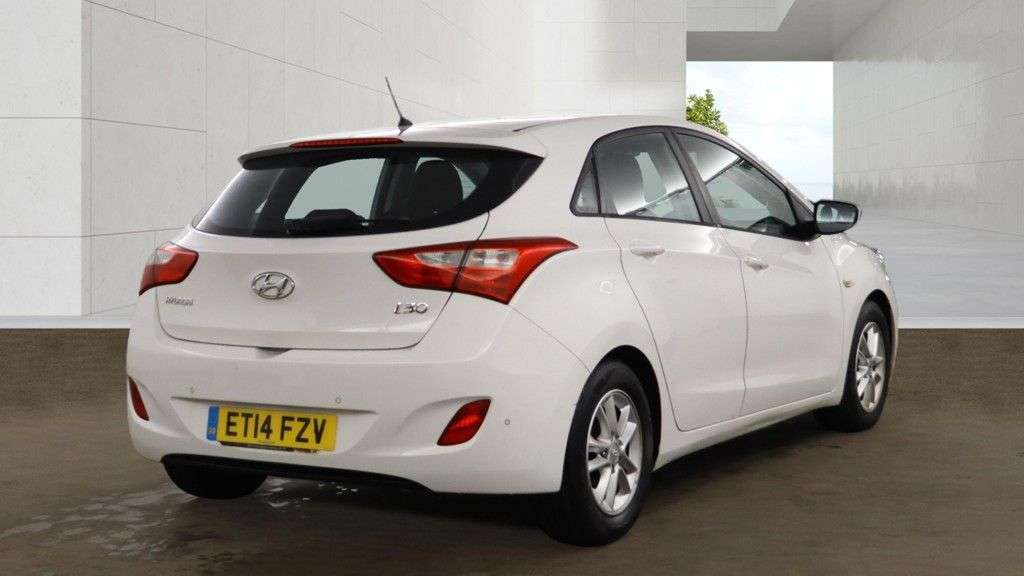 2014 HYUNDAI I30 2014 HYUNDAI I30