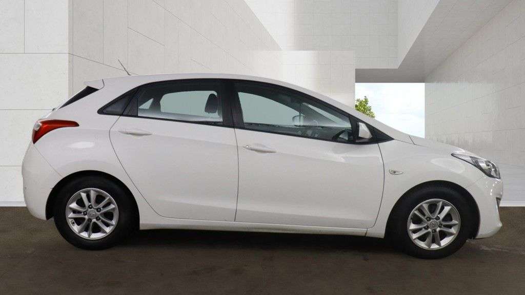 2014 HYUNDAI I30 2014 HYUNDAI I30