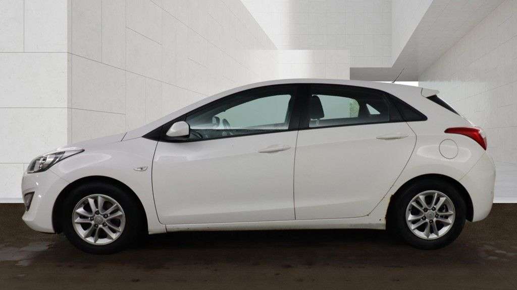 2014 HYUNDAI I30 2014 HYUNDAI I30