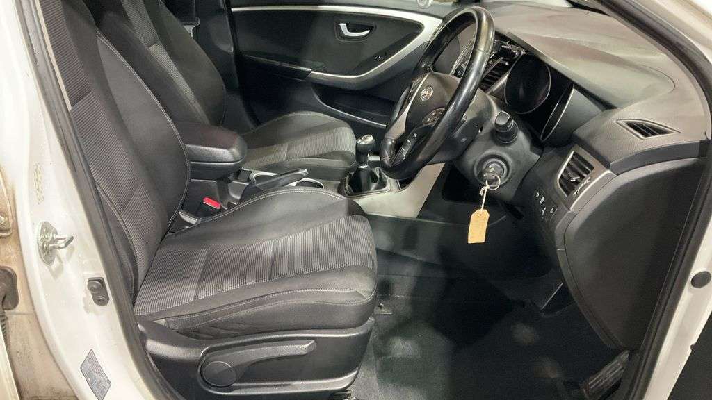 2014 HYUNDAI I30 2014 HYUNDAI I30