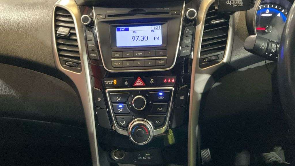 2014 HYUNDAI I30 2014 HYUNDAI I30