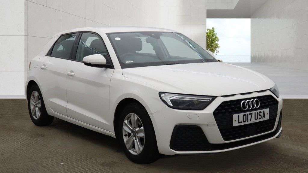 A 2019 AUDI A1 1.0 TFSI 30 SE Sportback 5dr Petrol Manual Euro 6 (s/s) (116 ps) A 2019 AUDI A1 1.0 TFSI 30 SE Sportback 5dr Petrol Manual Euro 6 (s/s) (116 ps)