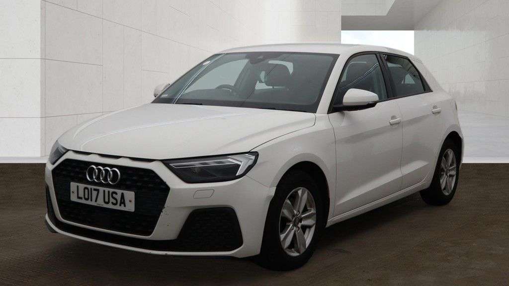 A 2019 AUDI A1 1.0 TFSI 30 SE Sportback 5dr Petrol Manual Euro 6 (s/s) (116 ps) A 2019 AUDI A1 1.0 TFSI 30 SE Sportback 5dr Petrol Manual Euro 6 (s/s) (116 ps)