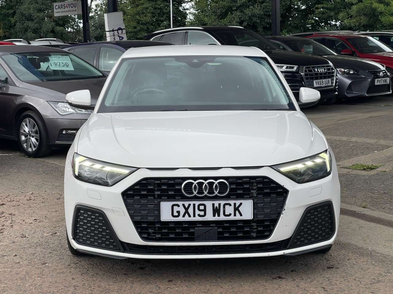 A 2019 AUDI A1 1.0 TFSI 30 SE Sportback 5dr Petrol Manual Euro 6 (s/s) (116 ps) A 2019 AUDI A1 1.0 TFSI 30 SE Sportback 5dr Petrol Manual Euro 6 (s/s) (116 ps)