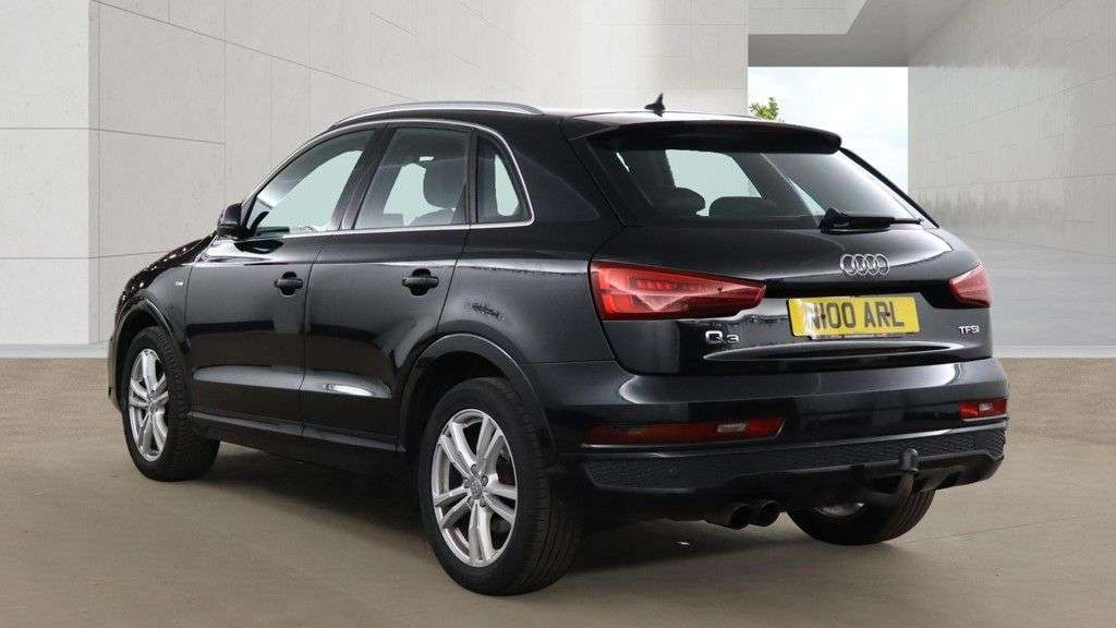 A 2018 AUDI Q3 1.4 TFSI CoD S line Edition SUV 5dr Petrol S Tronic Euro 6 (s/s) (150 ps) A 2018 AUDI Q3 1.4 TFSI CoD S line Edition SUV 5dr Petrol S Tronic Euro 6 (s/s) (150 ps)